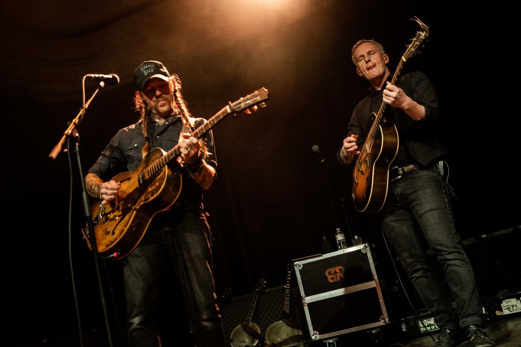 Cooper McBean en Pete Bernhard @ De Casino| Foto: Sven Dullaert - 1 juni 2023