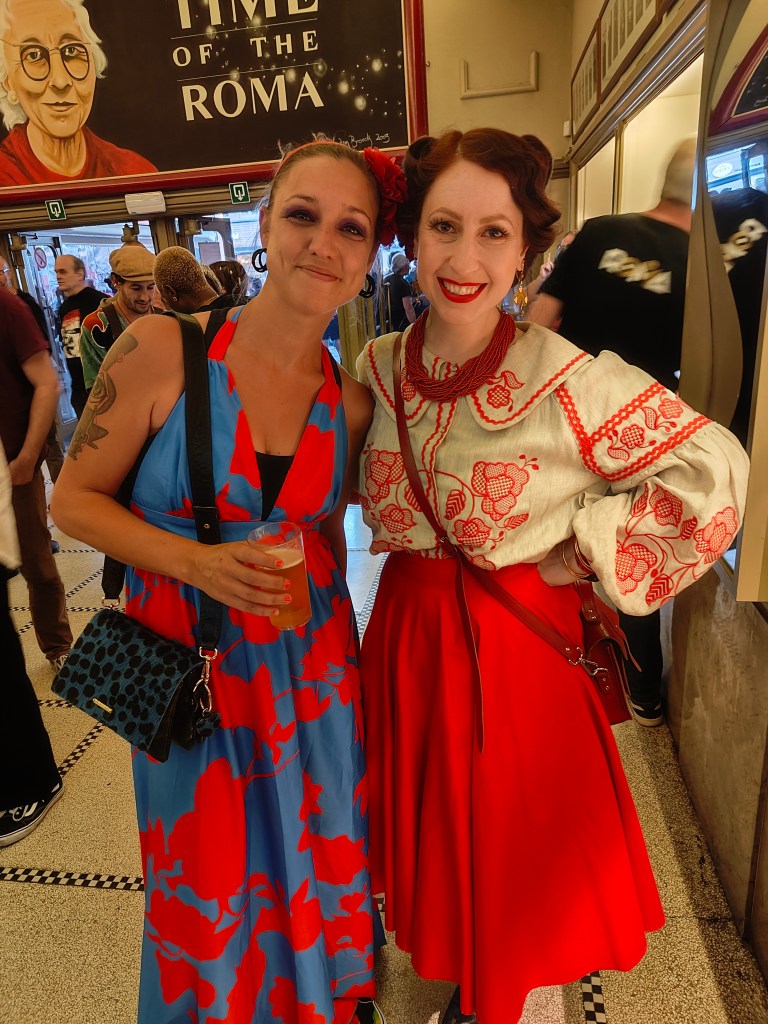 Julie en Regula Ysewijn- De Roma