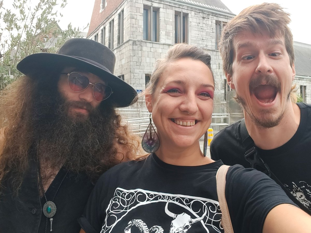 Luke, me and Mister McGee. Tour-along journal, a trilogy in five parts. | Part 3: Live @ Lou’s&nbsp;Bar